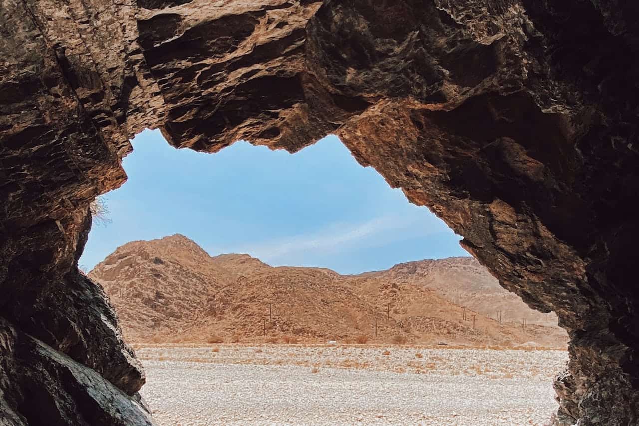 دليل السياحة في عمان - Sky Life Holidays - سكاي لايف للعطلات جبال في مسقط