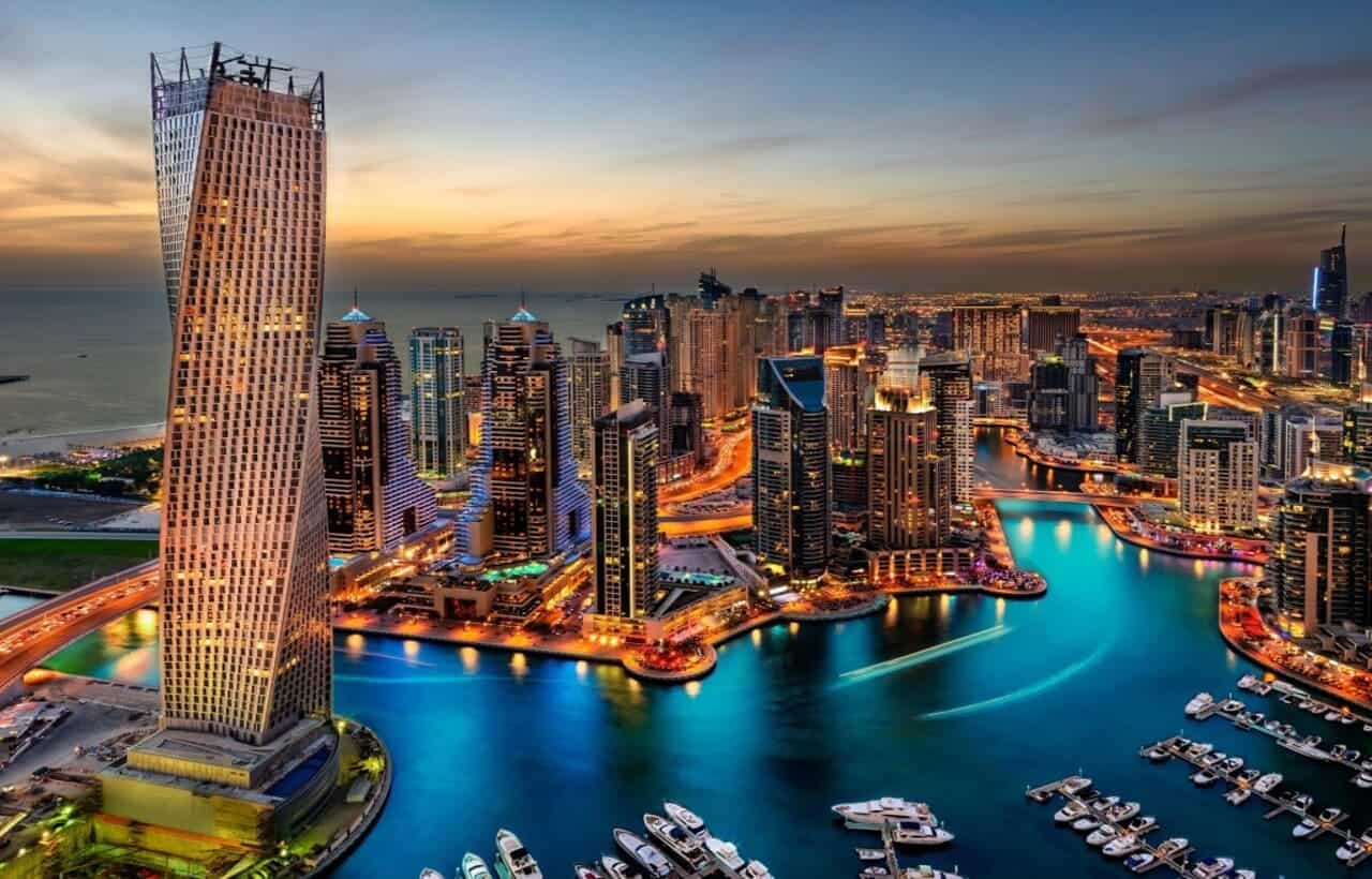 دبي - اكثر مدينة سياحية في العالم.. 18 وجهة أحلامك المدينة الأكثر سحرا