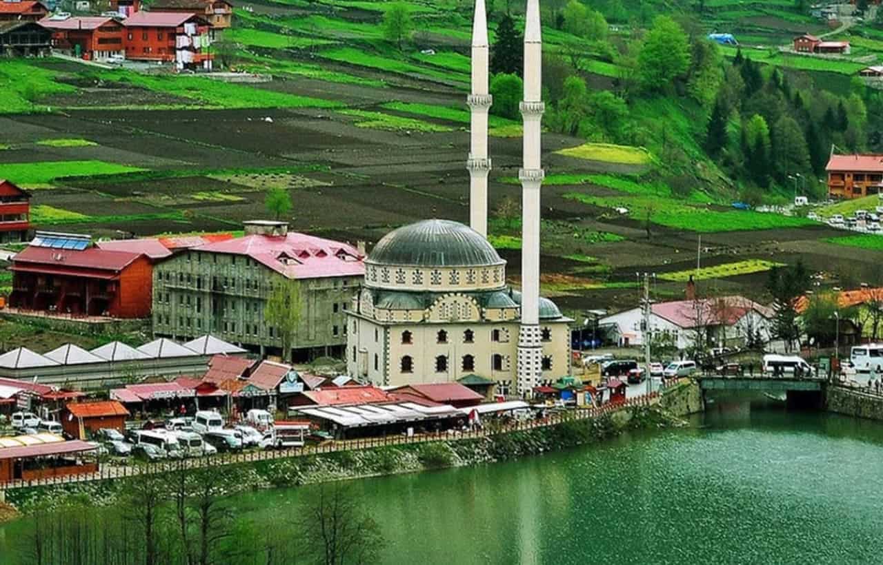 السياحة في طرابزون.. سحر الطبيعة والتاريخ في رحلة واحدة - Sky Life Holidays - سكاي لايف للعطلات أفضل الأماكن السياحية في طرابزون