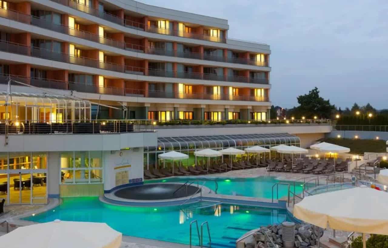 دليل السياحة في سلوفينيا وارخص واجمل أماكن - Sky Life Holidays - سكاي لايف للعطلات أفضل الفنادق في سلوفينيا