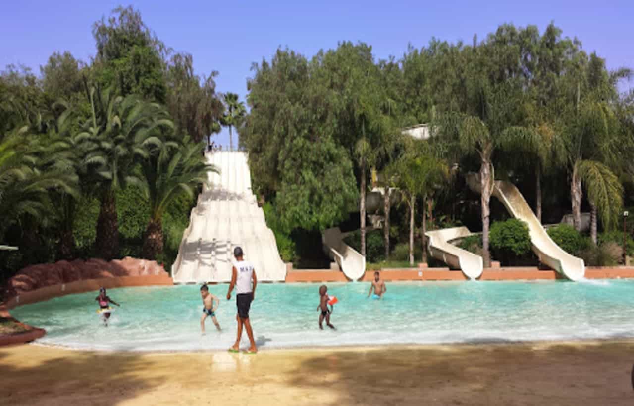 السياحة في مراكش.. استمتع بجمال المدينة الحمراء وتراثها العريق - Sky Life Holidays - سكاي لايف للعطلات حديقة أوسيريا امزميز المائية مراكش