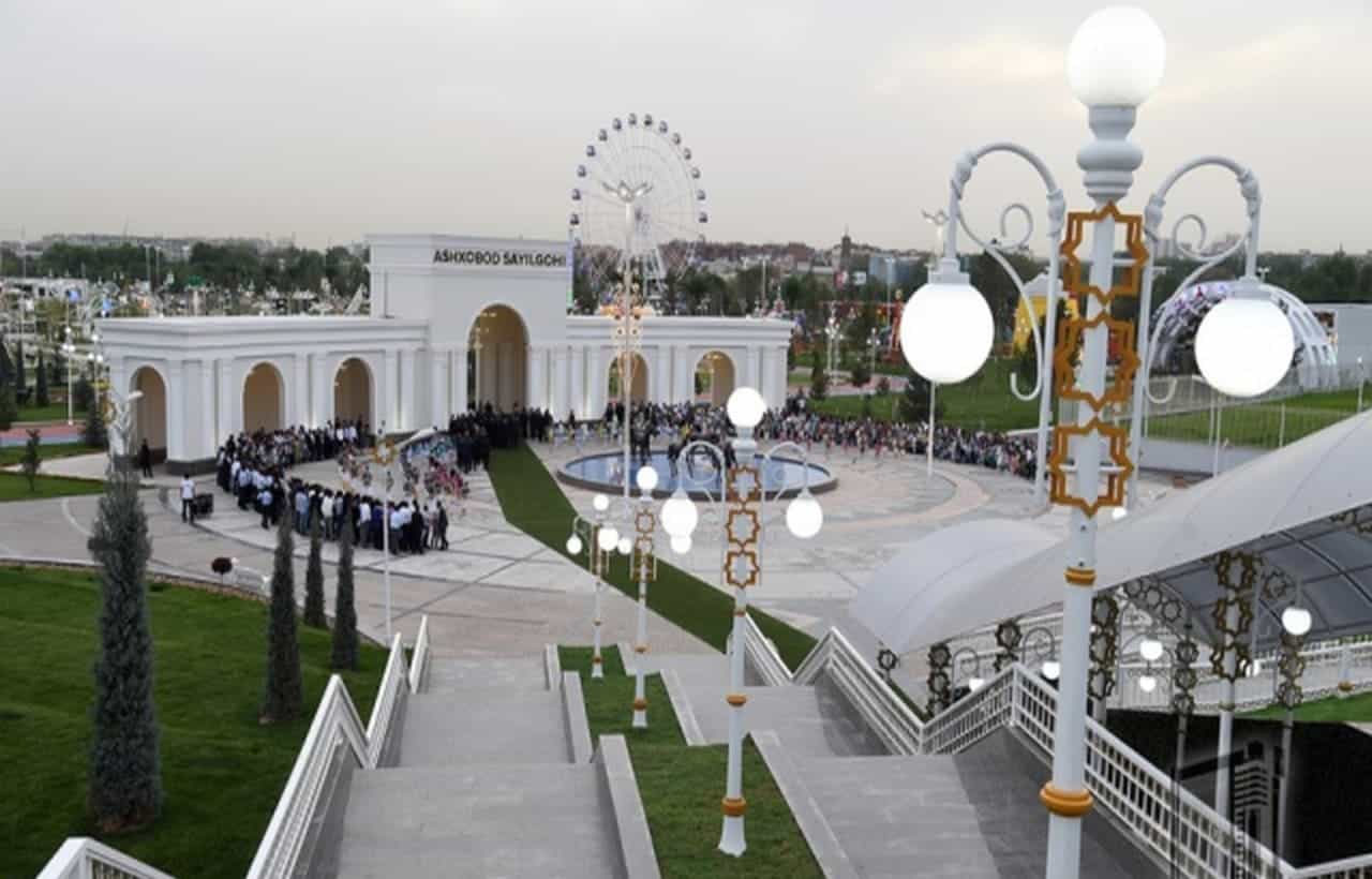 السياحة في اوزبكستان.. رحلة عبر الزمن إلى قلب الحضارة العريقة - Sky Life Holidays - سكاي لايف للعطلات حديقة عشق أباد طشقند