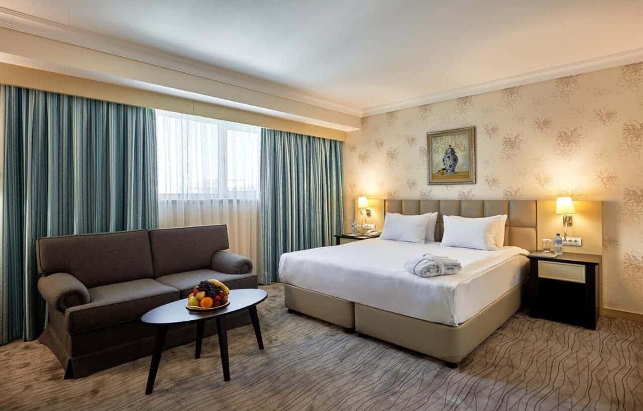 السياحة في اوزبكستان.. رحلة عبر الزمن إلى قلب الحضارة العريقة - Sky Life Holidays - سكاي لايف للعطلات فندق بلاتان اوزبكستان