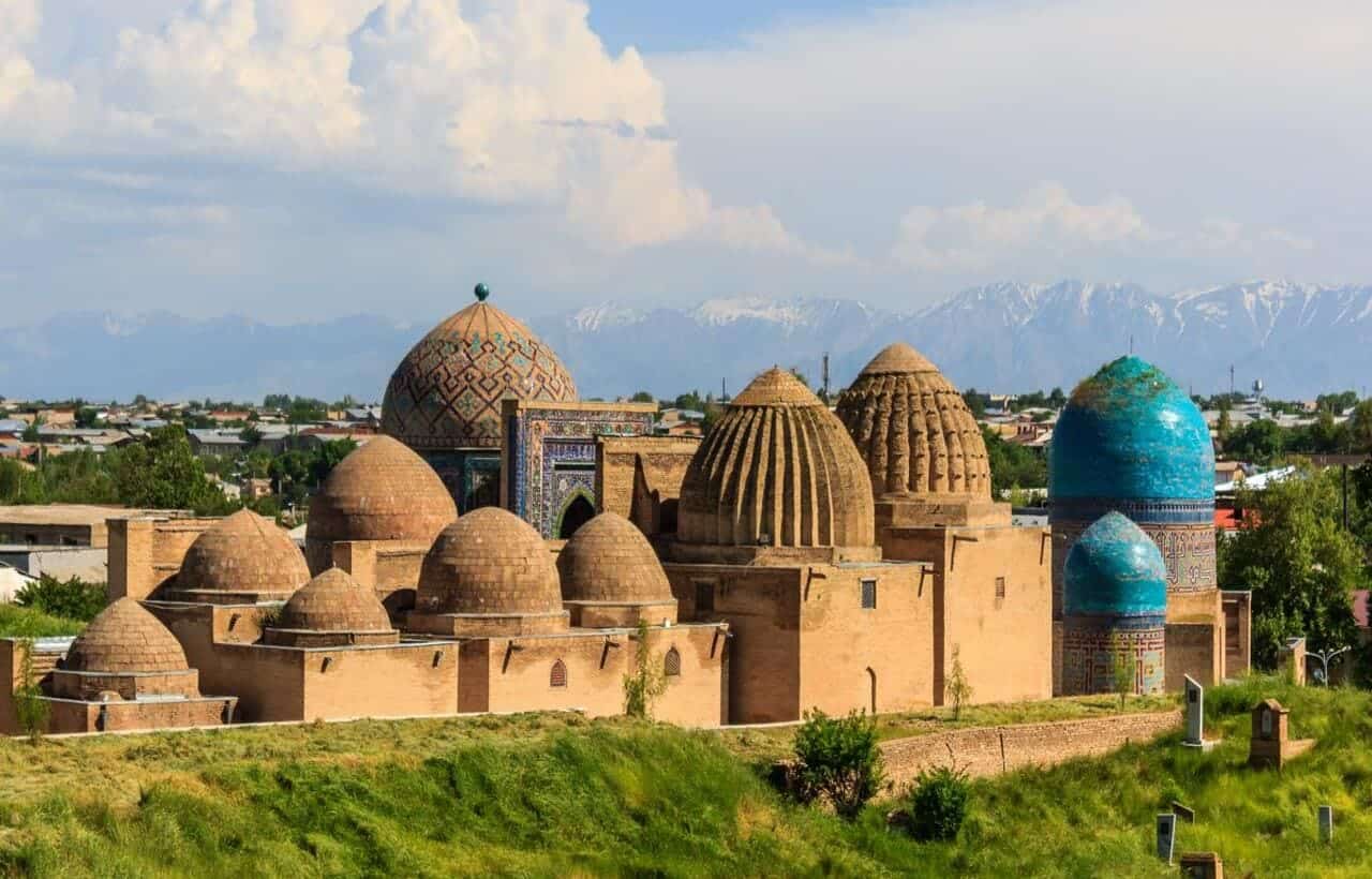 السياحة في اوزبكستان.. رحلة عبر الزمن إلى قلب الحضارة العريقة - Sky Life Holidays - سكاي لايف للعطلات كم تكاليف الإقامة في اوزبكستان لمدة 7 أيام
