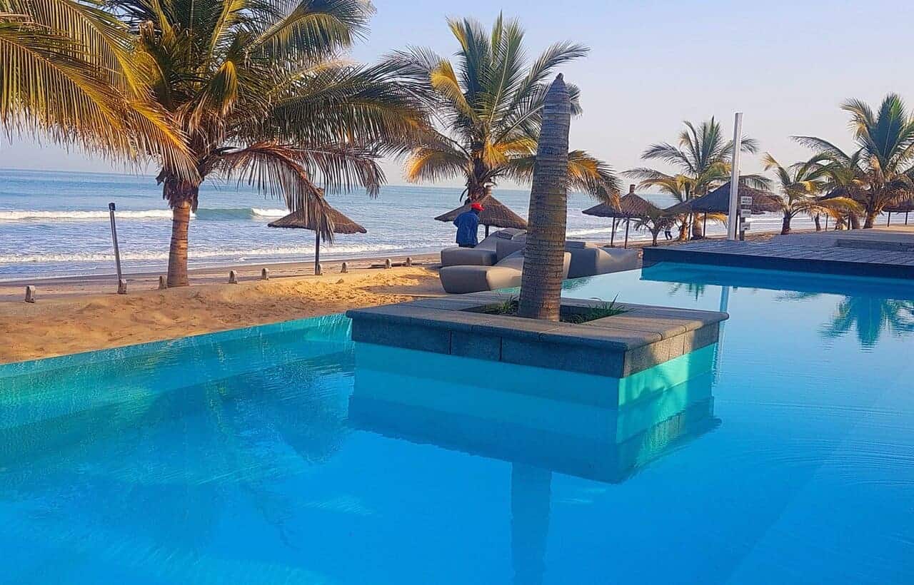 دليل السياحة في غامبيا - Sky Life Holidays - سكاي لايف للعطلات منتجع شاطئ بلافون