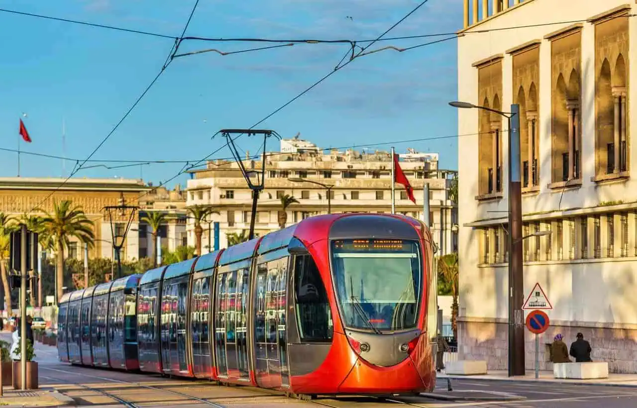 دليل السياحة في كازابلانكا - Sky Life Holidays - سكاي لايف للعطلات ترام كازابلانكا