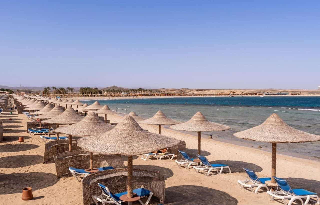 شاطئ أبو دباب مرسى علم
