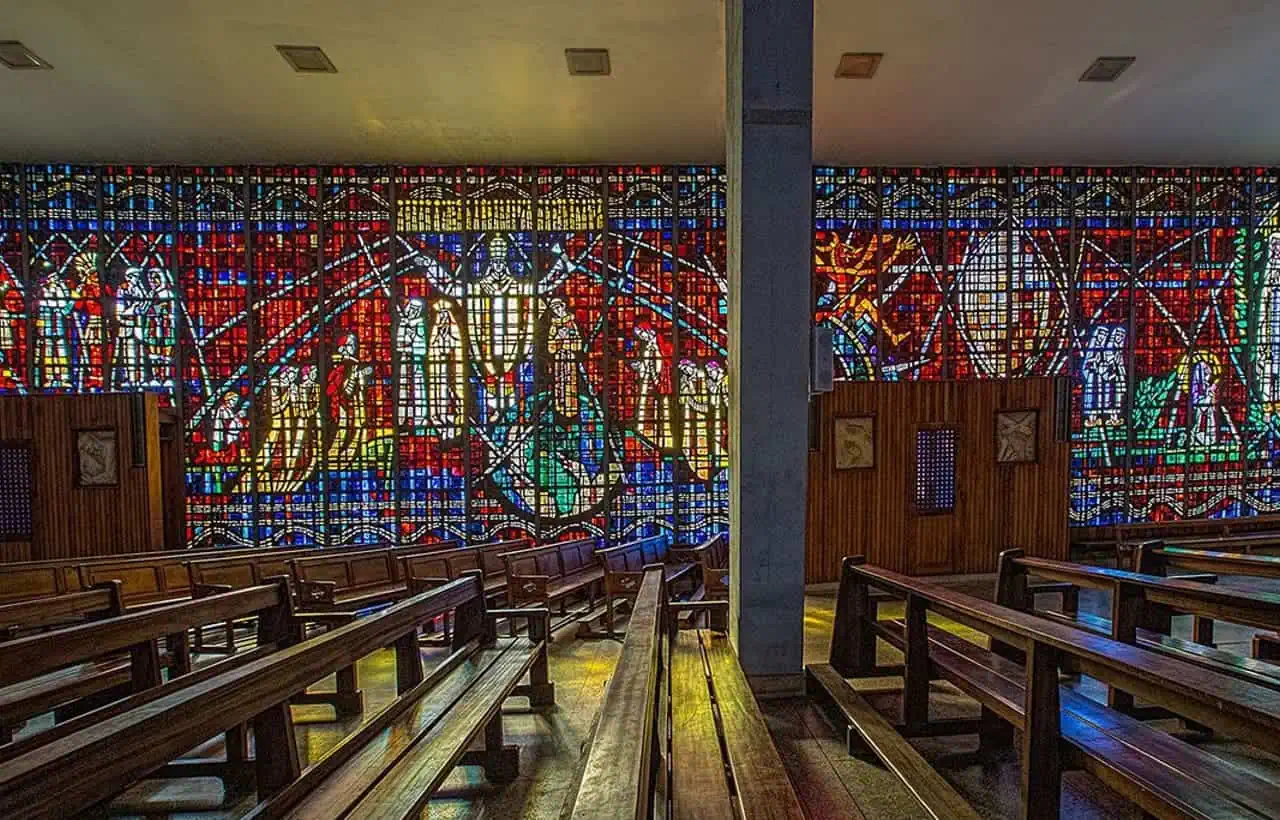 دليل السياحة في كازابلانكا - Sky Life Holidays - سكاي لايف للعطلات كاتدرائية نوتردام دي لورديس