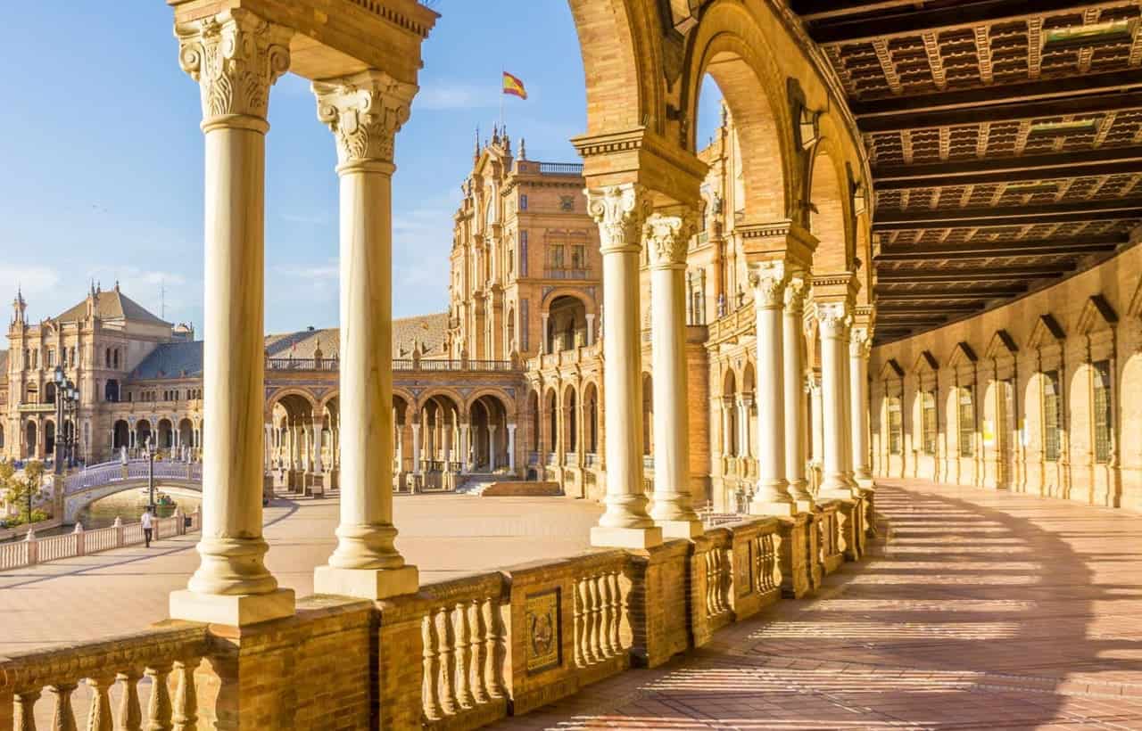 قائمة بأجمل المعالم السياحية في العالم - Sky Life Holidays - سكاي لايف للعطلات معالم سياحية مشهورة