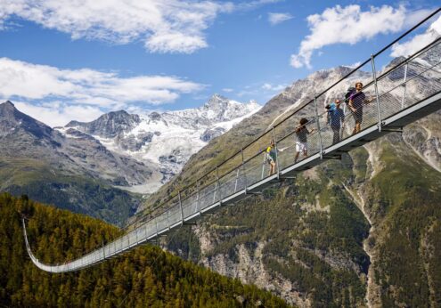 Switzerland - Sky Life Holidays - سكاي لايف للعطلات https www.myswitzerland.com media st gadmin images sport summer hiking wallis randa 247945 - Switzerland